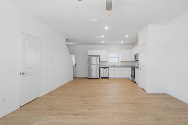 23027 Glory Orchid Drive, Hockley, TX 77447