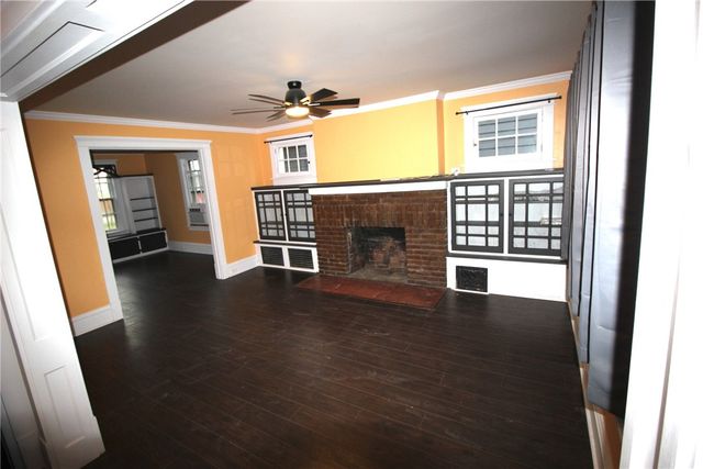 124 E Wallace Ave, New Castle, PA 16101