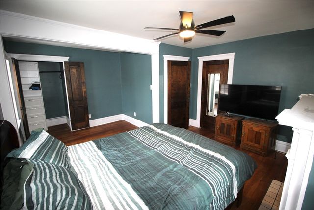 124 E Wallace Ave, New Castle, PA 16101