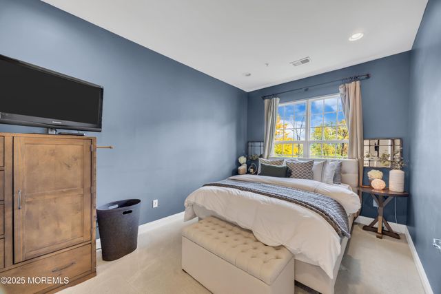 211 April Way, Middletown, NJ 07748