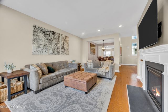 211 April Way, Middletown, NJ 07748