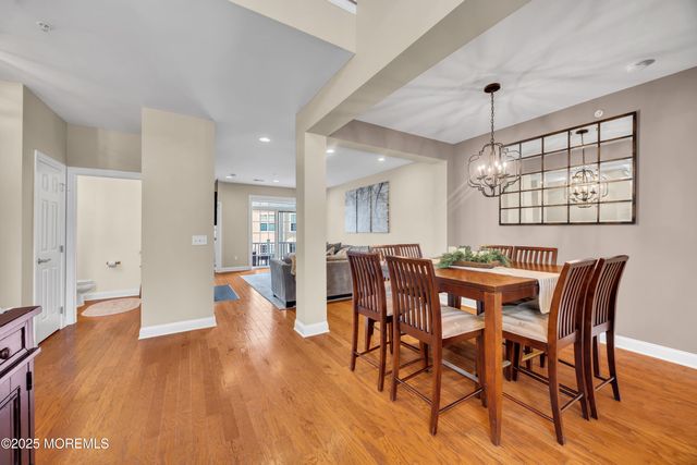 211 April Way, Middletown, NJ 07748