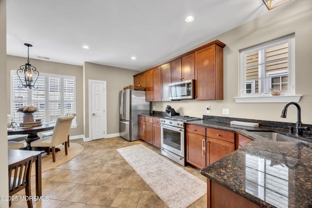 211 April Way, Middletown, NJ 07748