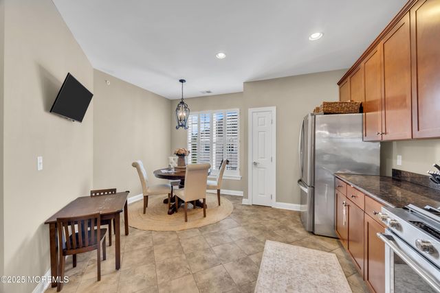 211 April Way, Middletown, NJ 07748