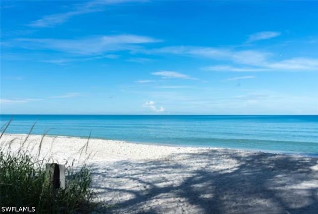 Bayside ST, Naples, FL 34112