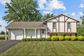 78 Joseph Lane, Glendale Heights, IL 60139