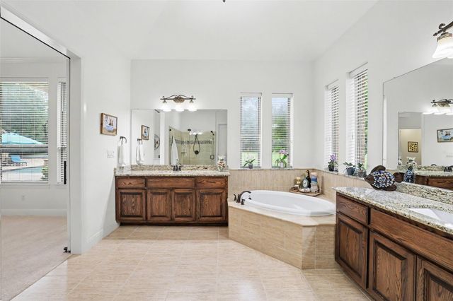 213 Vista LN, Georgetown, TX 78633