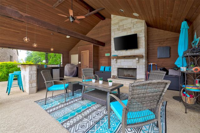 213 Vista LN, Georgetown, TX 78633