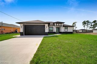 4119 13th ST SW, Lehigh Acres, FL 33976