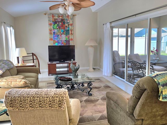 4311 SW 9th Way, Okeechobee, FL 34974