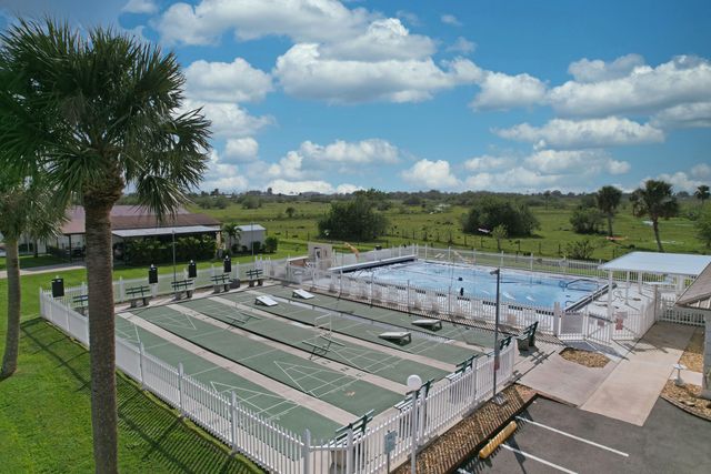 4311 SW 9th Way, Okeechobee, FL 34974