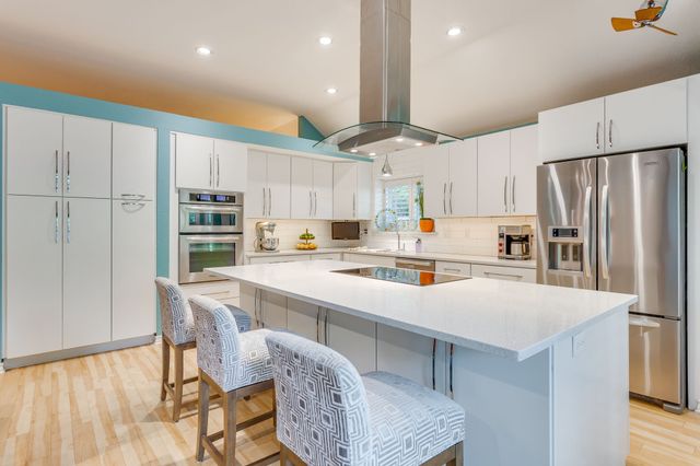 1236 Rio Grande Drive, Benbrook, TX 76126