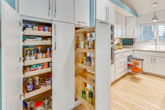 1236 Rio Grande Drive, Benbrook, TX 76126