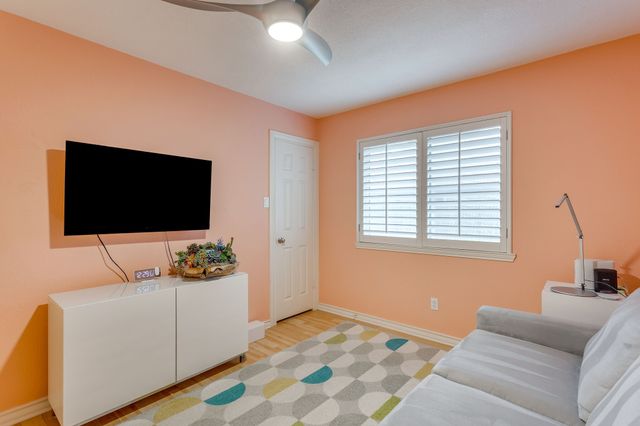 1236 Rio Grande Drive, Benbrook, TX 76126