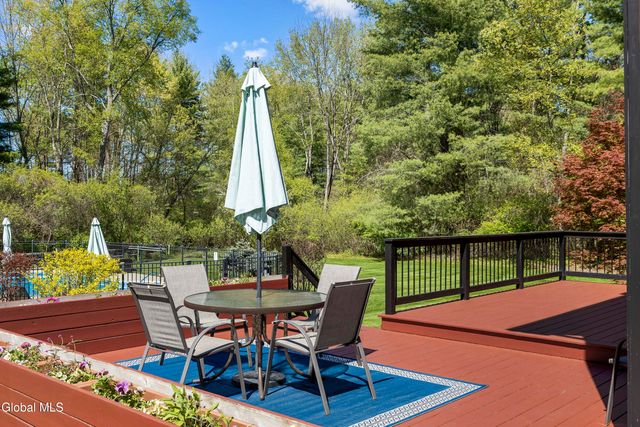 15 Dyer Switch Road, Saratoga Springs, NY 12866