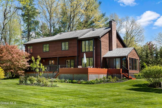 15 Dyer Switch Road, Saratoga Springs, NY 12866