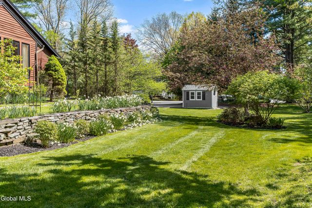 15 Dyer Switch Road, Saratoga Springs, NY 12866