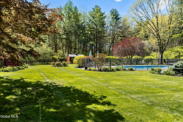 15 Dyer Switch Road, Saratoga Springs, NY 12866