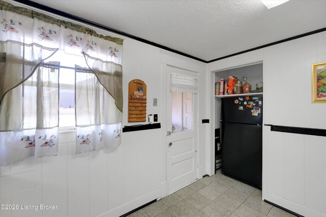 2343 Hale Ave, Louisville, KY 40210