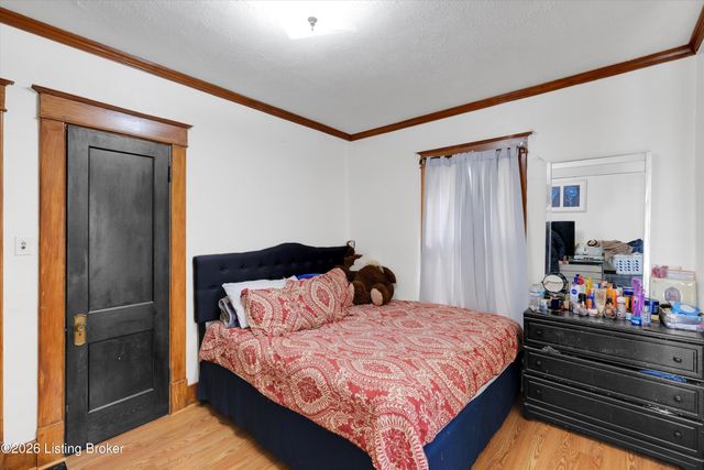 2343 Hale Ave, Louisville, KY 40210