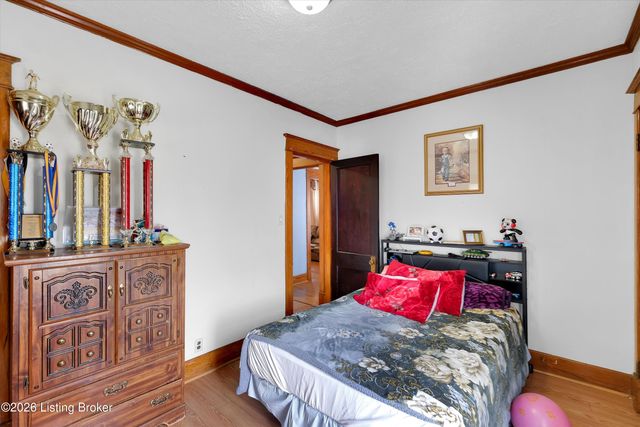 2343 Hale Ave, Louisville, KY 40210