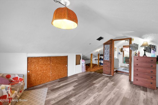 2343 Hale Ave, Louisville, KY 40210