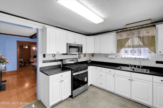 2343 Hale Ave, Louisville, KY 40210