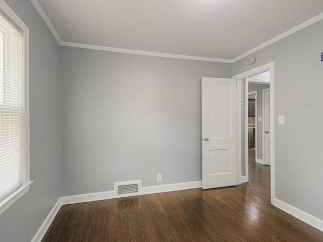 1222 W 26th Street S, Independence, MO 64052