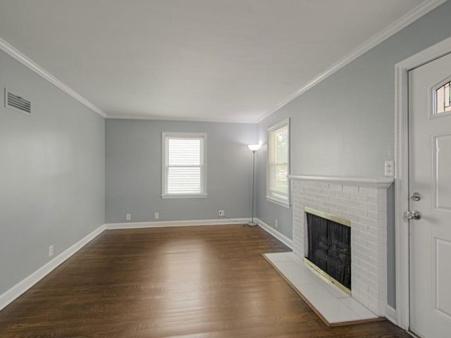 1222 W 26th Street S, Independence, MO 64052