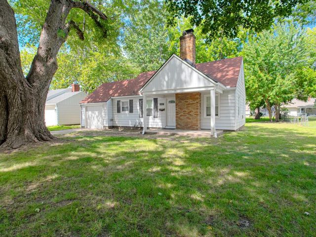 1222 W 26th Street S, Independence, MO 64052