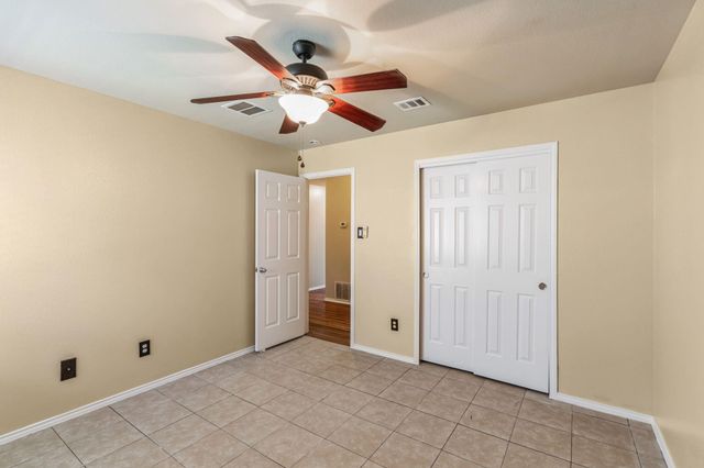 1315 Four Seasons Farm DR, Kyle, TX 78640