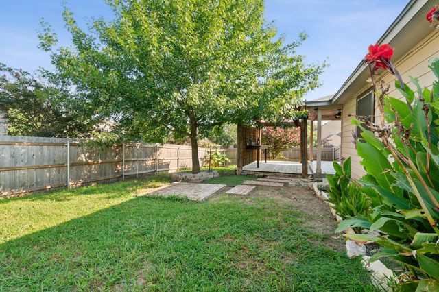 1315 Four Seasons Farm DR, Kyle, TX 78640