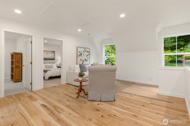 4080 Crystal Springs Drive NE, Bainbridge Island, WA 98110
