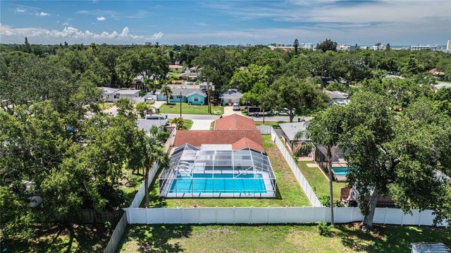 14803 SUNSET DRIVE, Largo, FL 33774