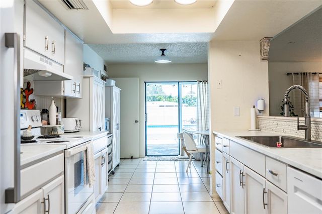 14803 SUNSET DRIVE, Largo, FL 33774
