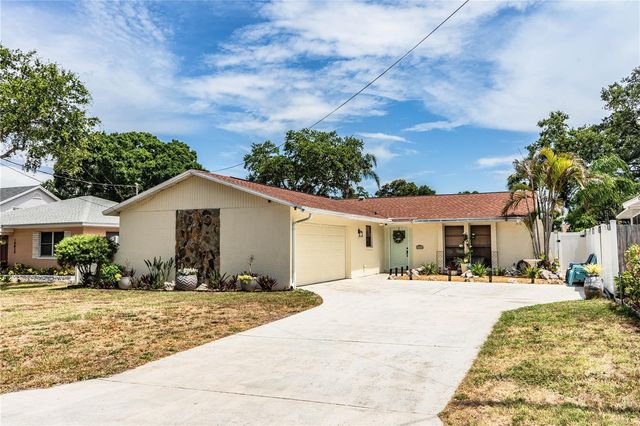 14803 SUNSET DRIVE, Largo, FL 33774