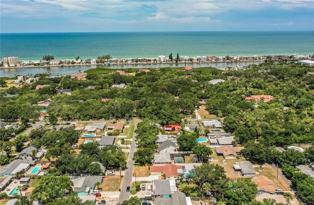 14803 SUNSET DRIVE, Largo, FL 33774