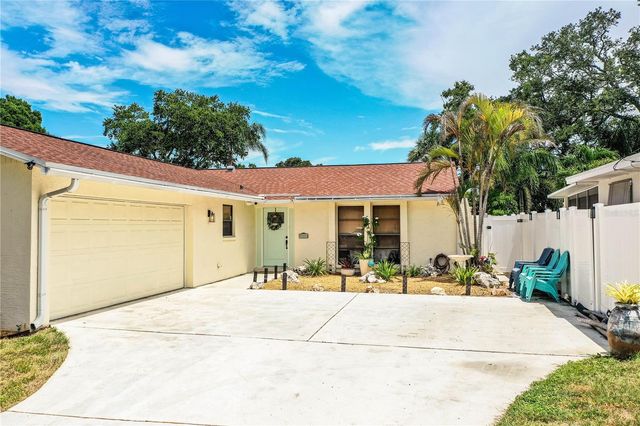 14803 SUNSET DRIVE, Largo, FL 33774