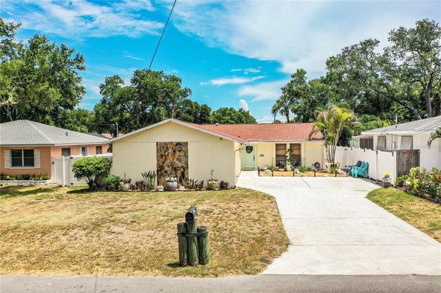14803 SUNSET DRIVE, Largo, FL 33774