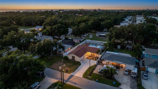 14803 SUNSET DRIVE, Largo, FL 33774
