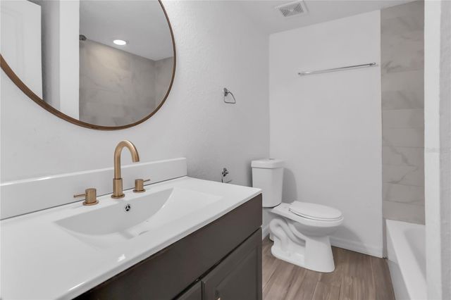 468 W PAR STREET 468, Orlando, FL 32804