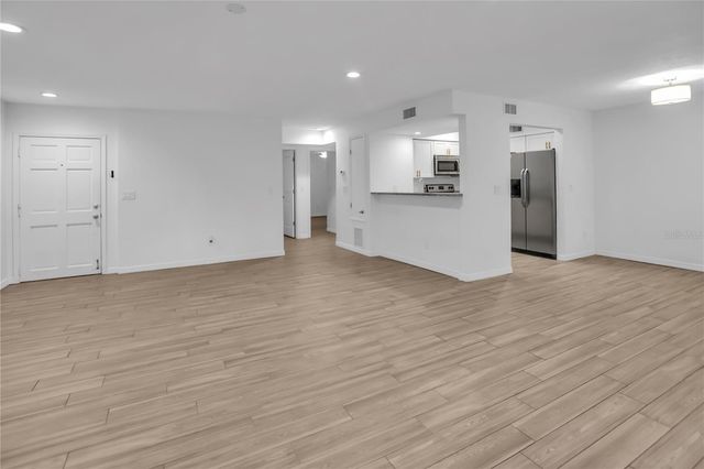 468 W PAR STREET 468, Orlando, FL 32804