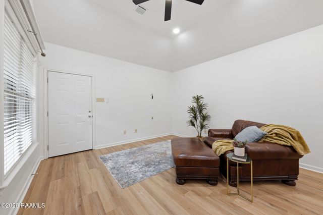 214 Chimney Rock Boulevard, Lafayette, LA 70508