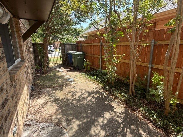 2211 Placid Drive, Carrollton, TX 75007