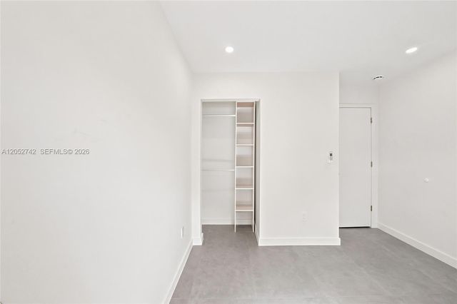1861 NW 27th St 3, Miami, FL 33142