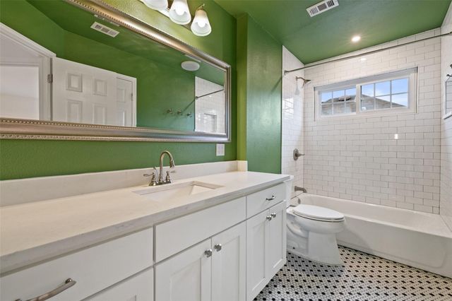 3912 Newland DR, Round Rock, TX 78681