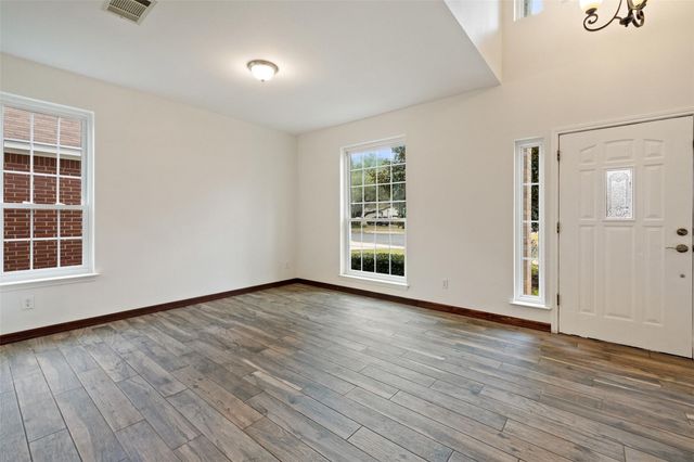 3912 Newland DR, Round Rock, TX 78681