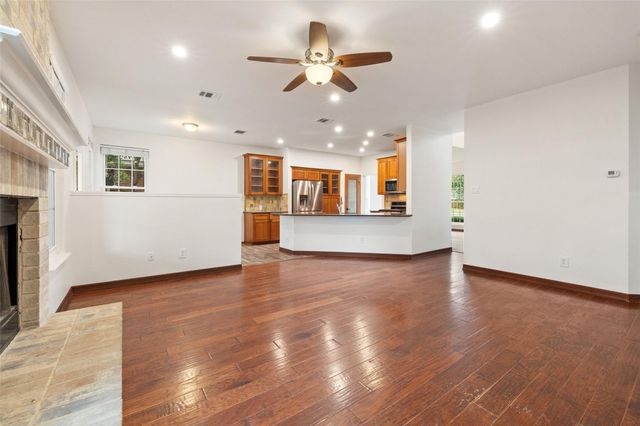 3912 Newland DR, Round Rock, TX 78681