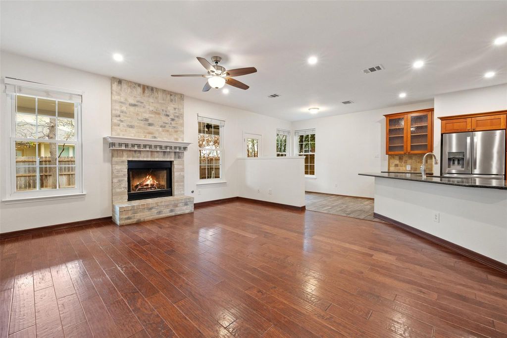 3912 Newland DR, Round Rock, TX 78681