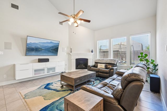 1101 Baynes Drive, Mckinney, TX 75071